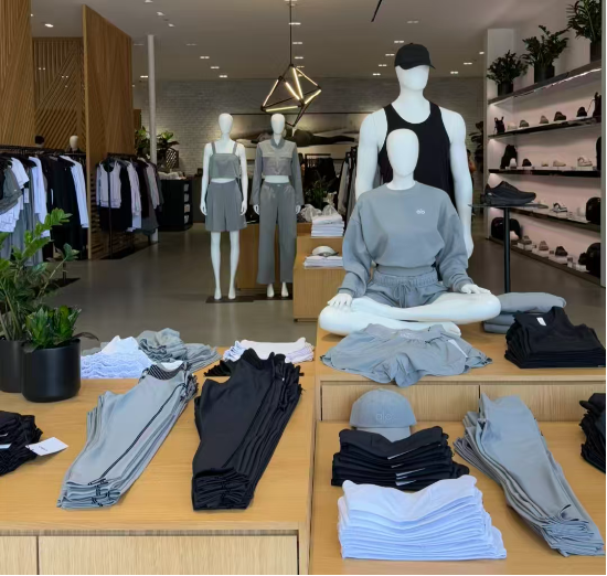 “查无此店！”中产新贵Alo北京首店“消失”，全是营销噱头？