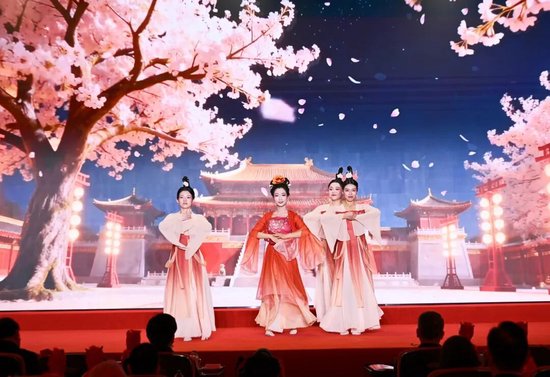 农业银行总行机关举办2026年新春团拜会