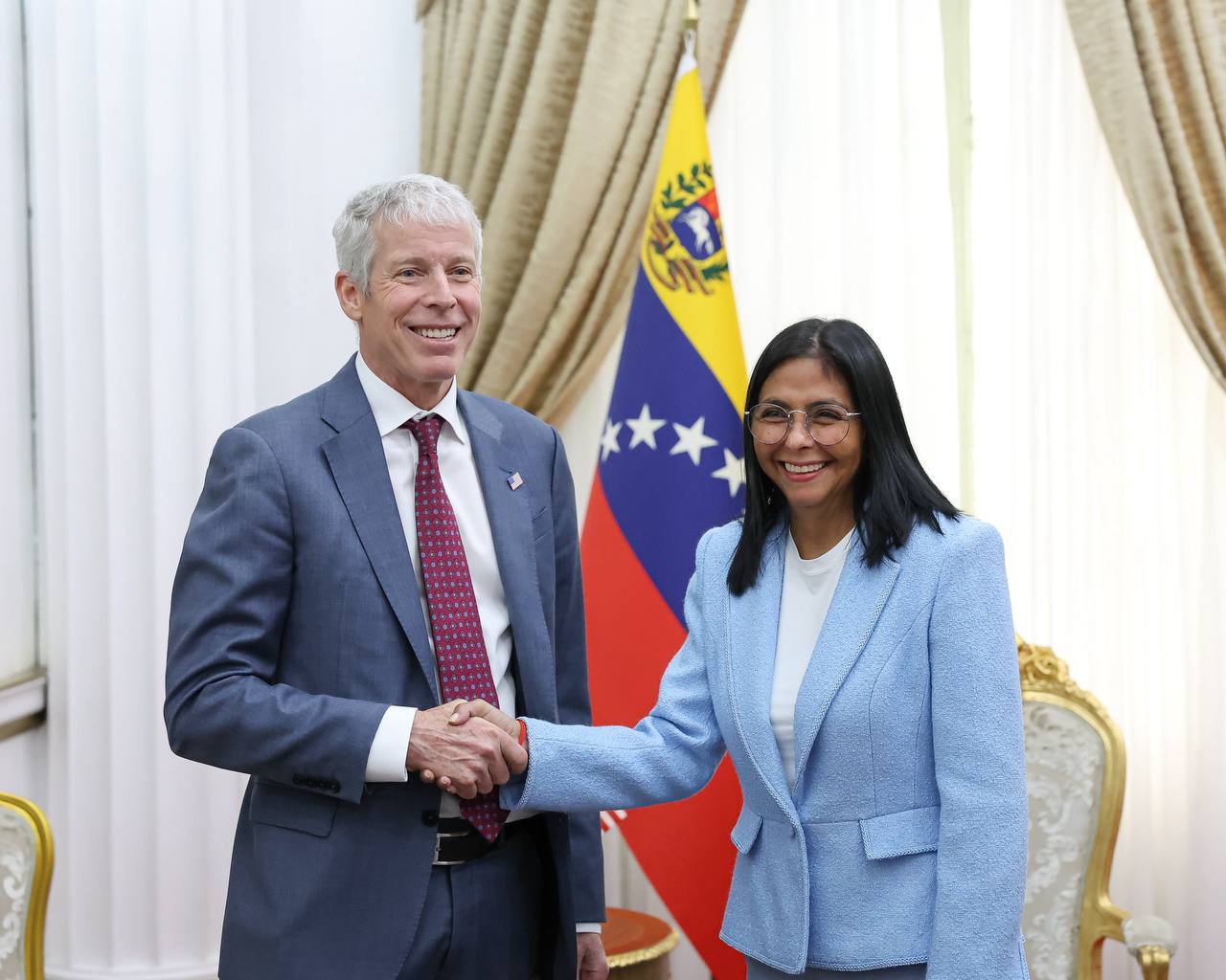 委内瑞拉代总统会见美国能源部长