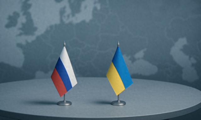 “打脸”特朗普！欧洲情报首脑看衰俄乌年内和谈