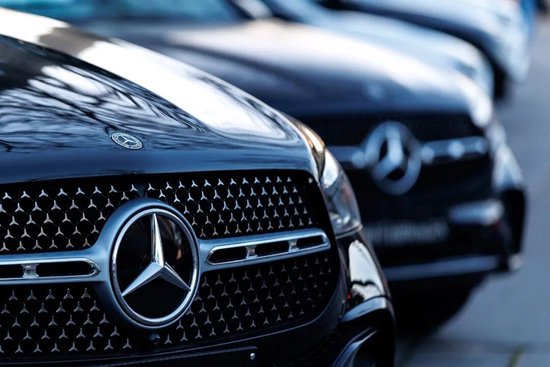一年少赚400亿,奔驰卖不动了