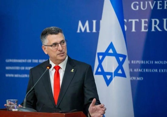 伊朗首次使用“泥石”,美拟组建“护航联盟”,战事速览→