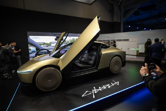 特斯拉“Cybercab”名称遭遇阻碍:对手竟是一家法国饮料公司