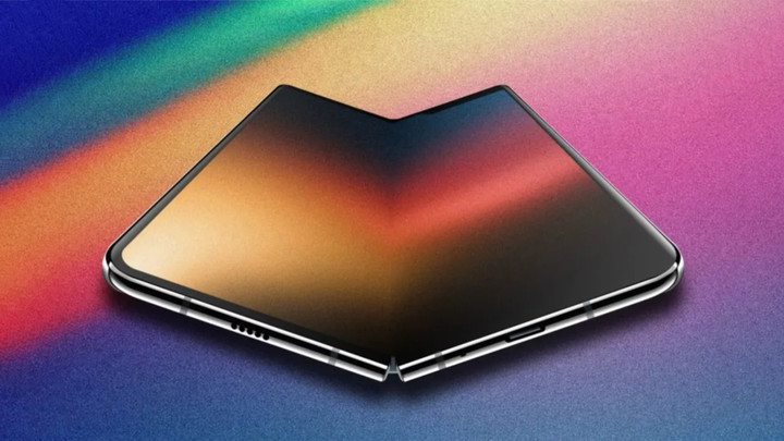 一台造梦，一台赚钱，苹果 50 周年还藏了两台新 iPhone