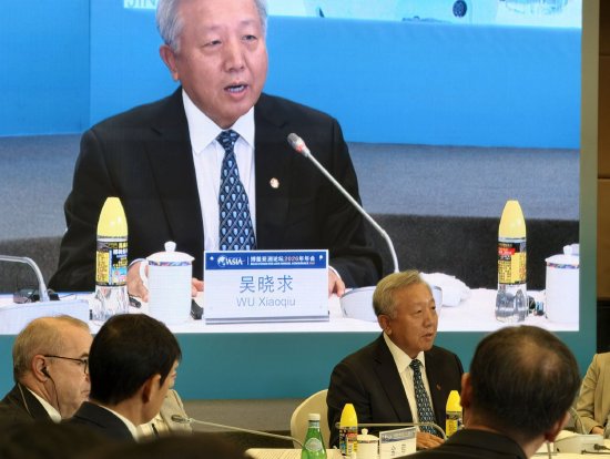 吴晓求痛批“躺平式”上市公司：只享红利不做事太不合理