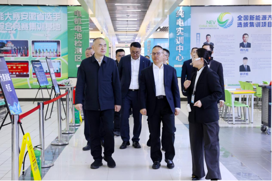 深化政企合作 共促职教发展——江西省南昌市新建区委书记陈奕蒙一行赴中国东方教育集团考察交流