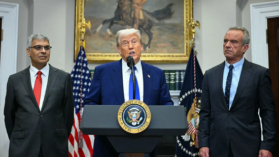 特朗普政府拟对部分进口药品征收最高100%关税