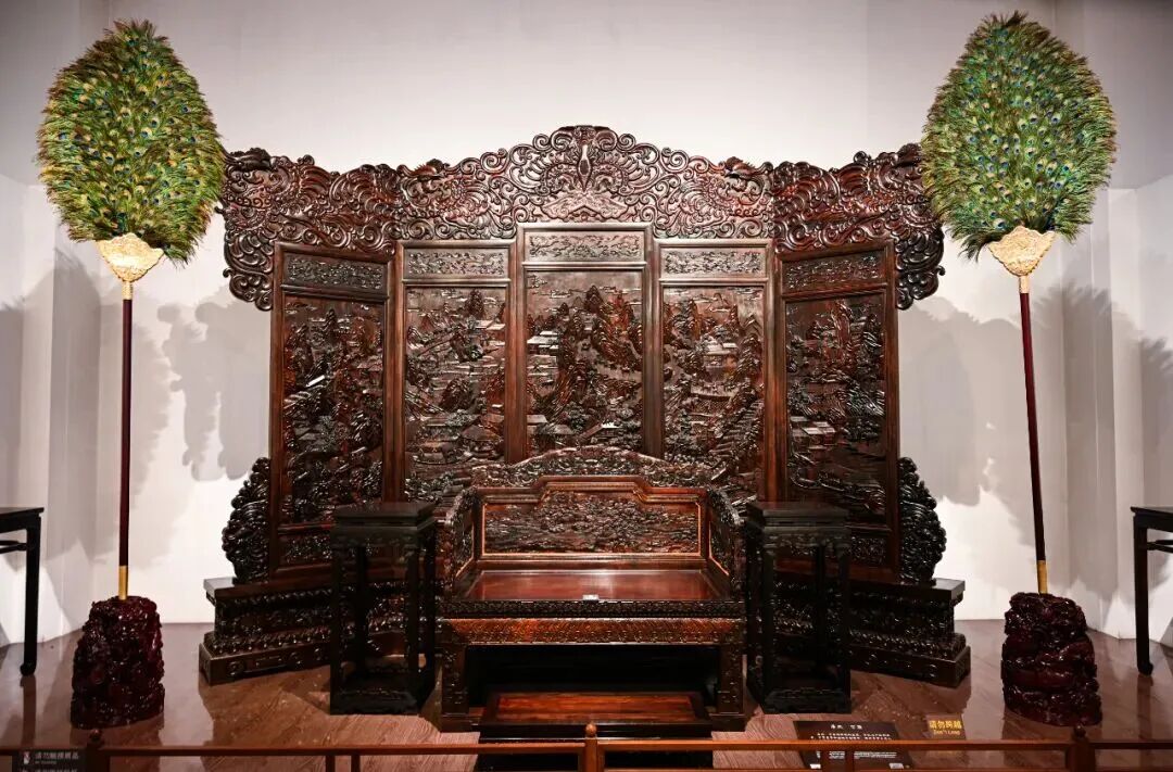 “猪八戒”马德华将送别陈丽华:大姐非常好非常有爱心,各方面都非常优秀,她为紫檀事业作出很大贡献,她的离去让我们很悲痛