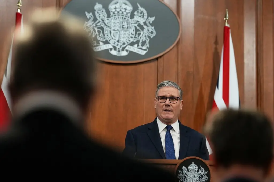 英国重申:美国不得利用其基地发动攻击