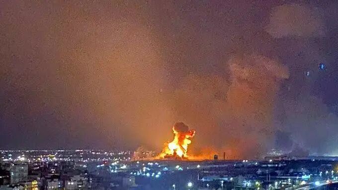 牛弹琴：最悲壮的时刻，突然峰回路转了