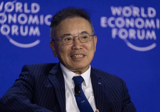 TCL中环连亏两年，李东生急了