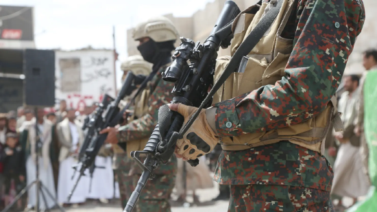 “大炮与黄油”之争：各国加大防务开支，IMF警示艰难权衡