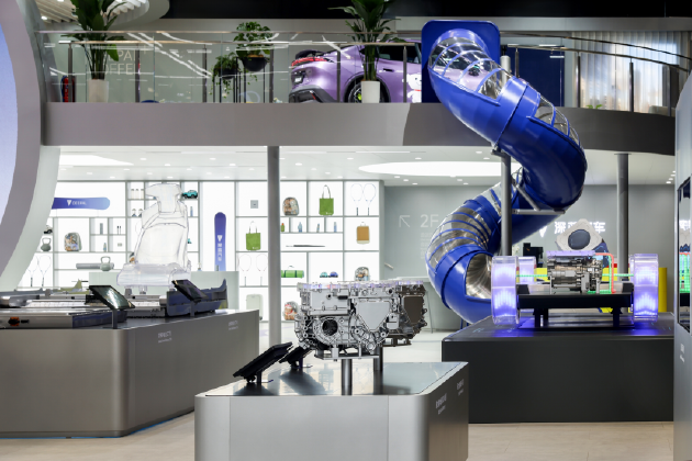 2026北京车展：深蓝汽车迎四周年上新季 L06 Max正式上市