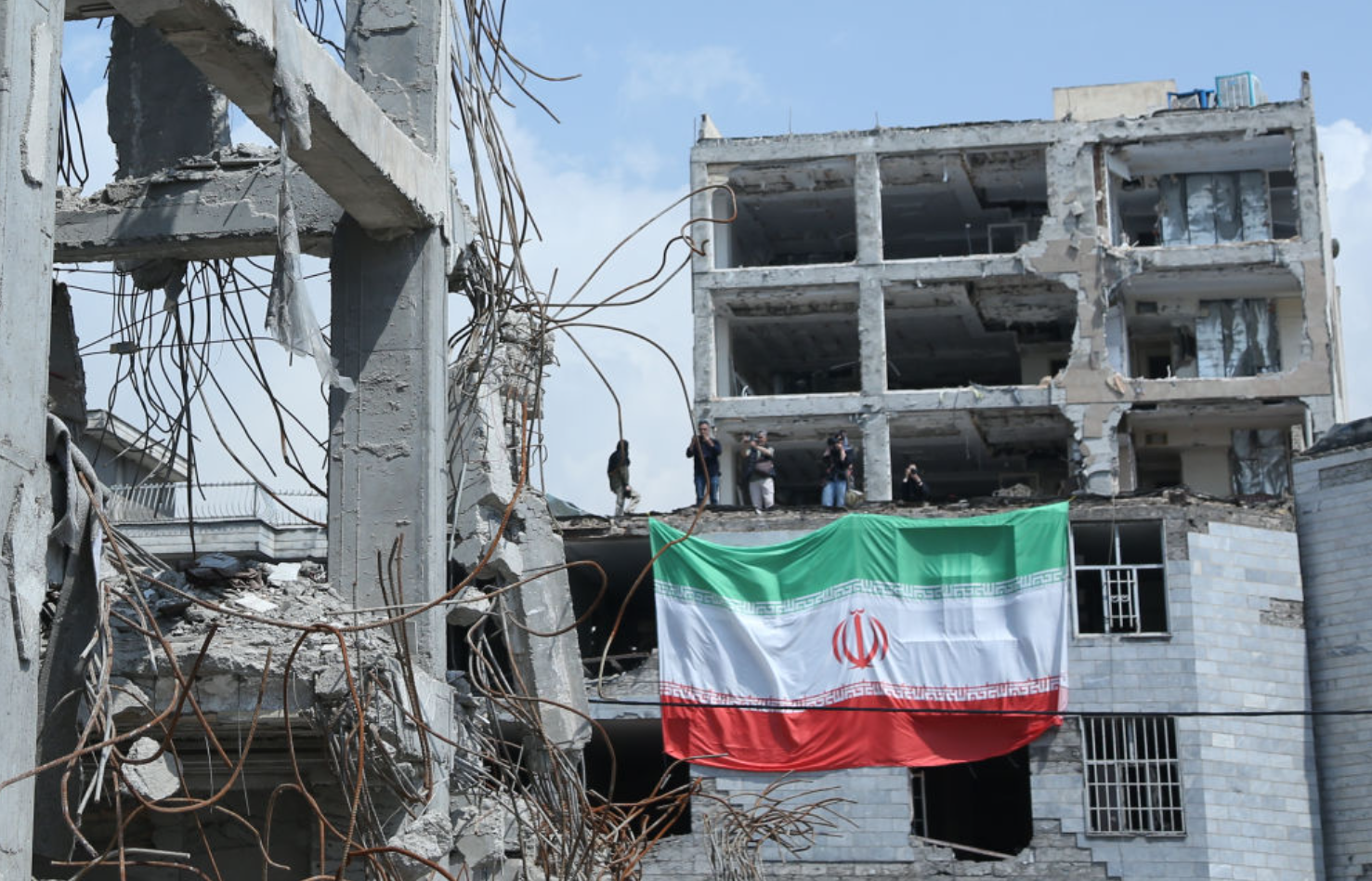 美国为打击伊朗找理由 法律专家批“毫无说服力”