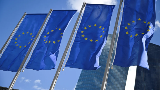 欧洲央行面对通胀威胁维持利率不变