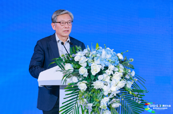 屠光绍:企业真正做到“在场”,核心在于躬身践行
