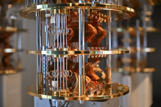 美国拟向量子计算企业投放20亿美元资金并入股持股