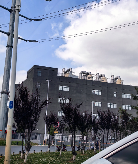 长鑫科技IPO过会！记者实探：厂区施工车辆出入频繁、周边半导体企业聚集程度高……