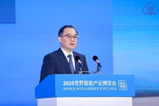 长安汽车董事长朱华荣：未来五年智能汽车将投入超1000亿元，新增10000科研人