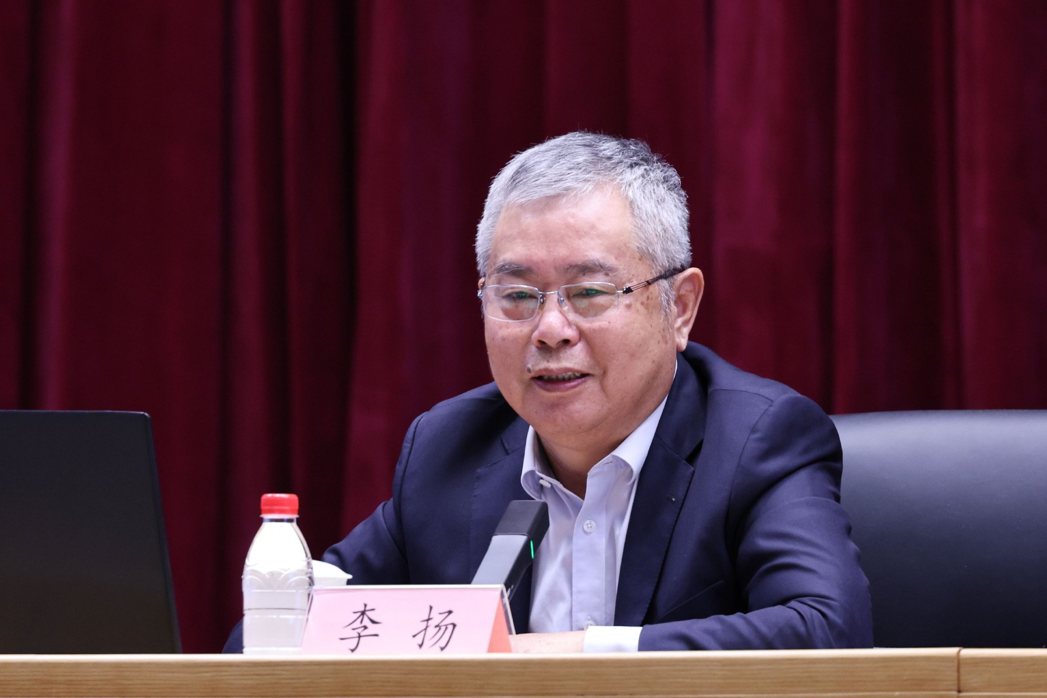 中国人民银行举办货币政策委员会学术讲座